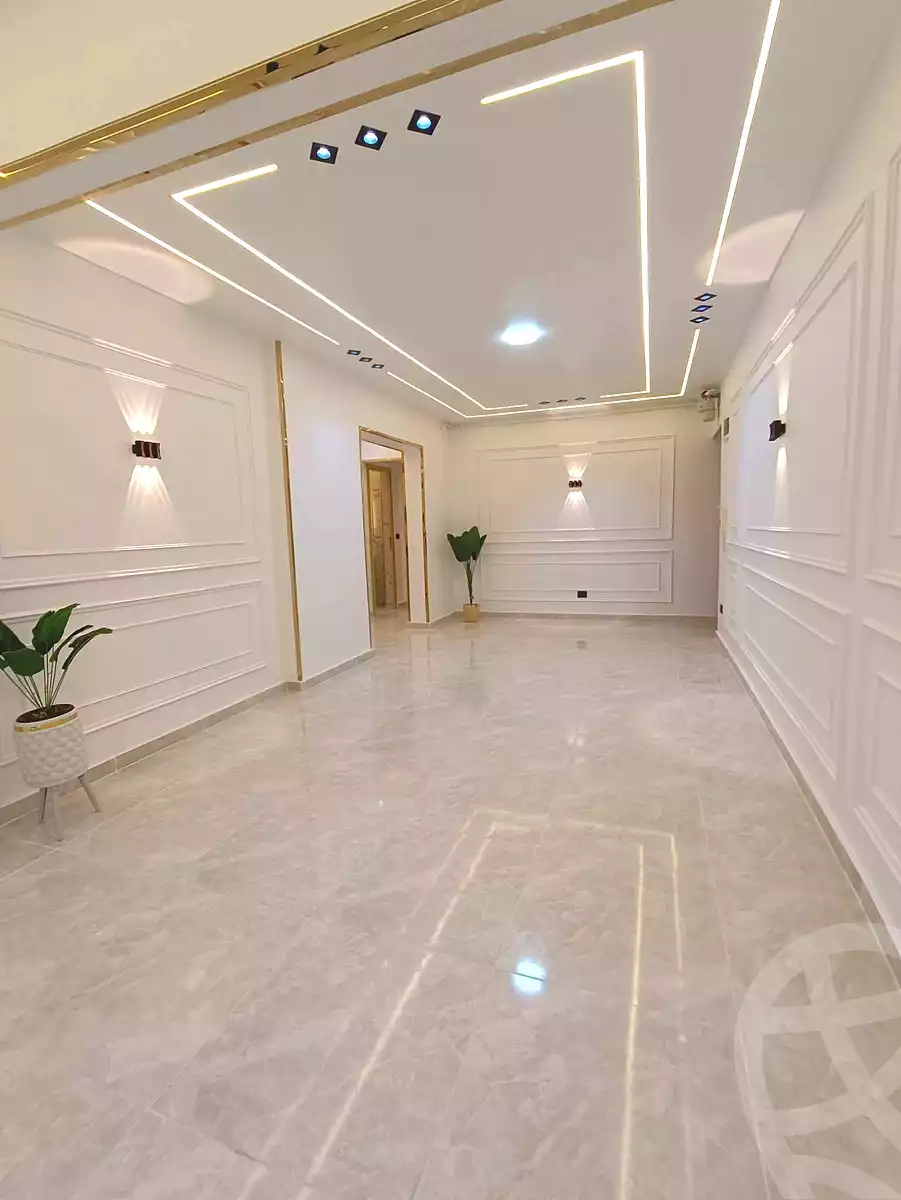 https://aqarmap.com.eg/en/listing/7105551-for-sale-alexandria-el-asafra-l-sfr-bhry
