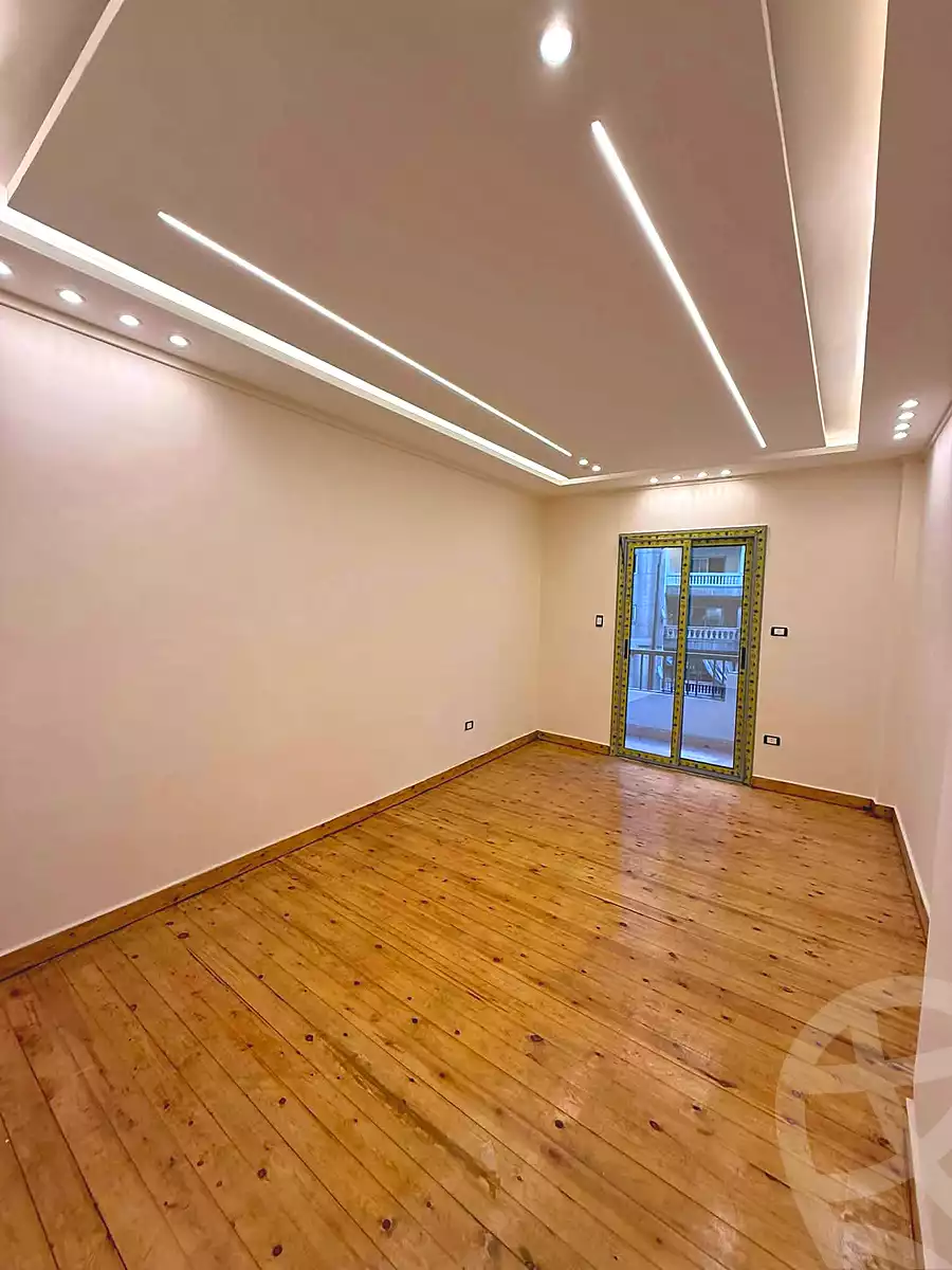 https://aqarmap.com.eg/en/listing/7105584-for-sale-alexandria-miami-shr-jml-bd-lnsr