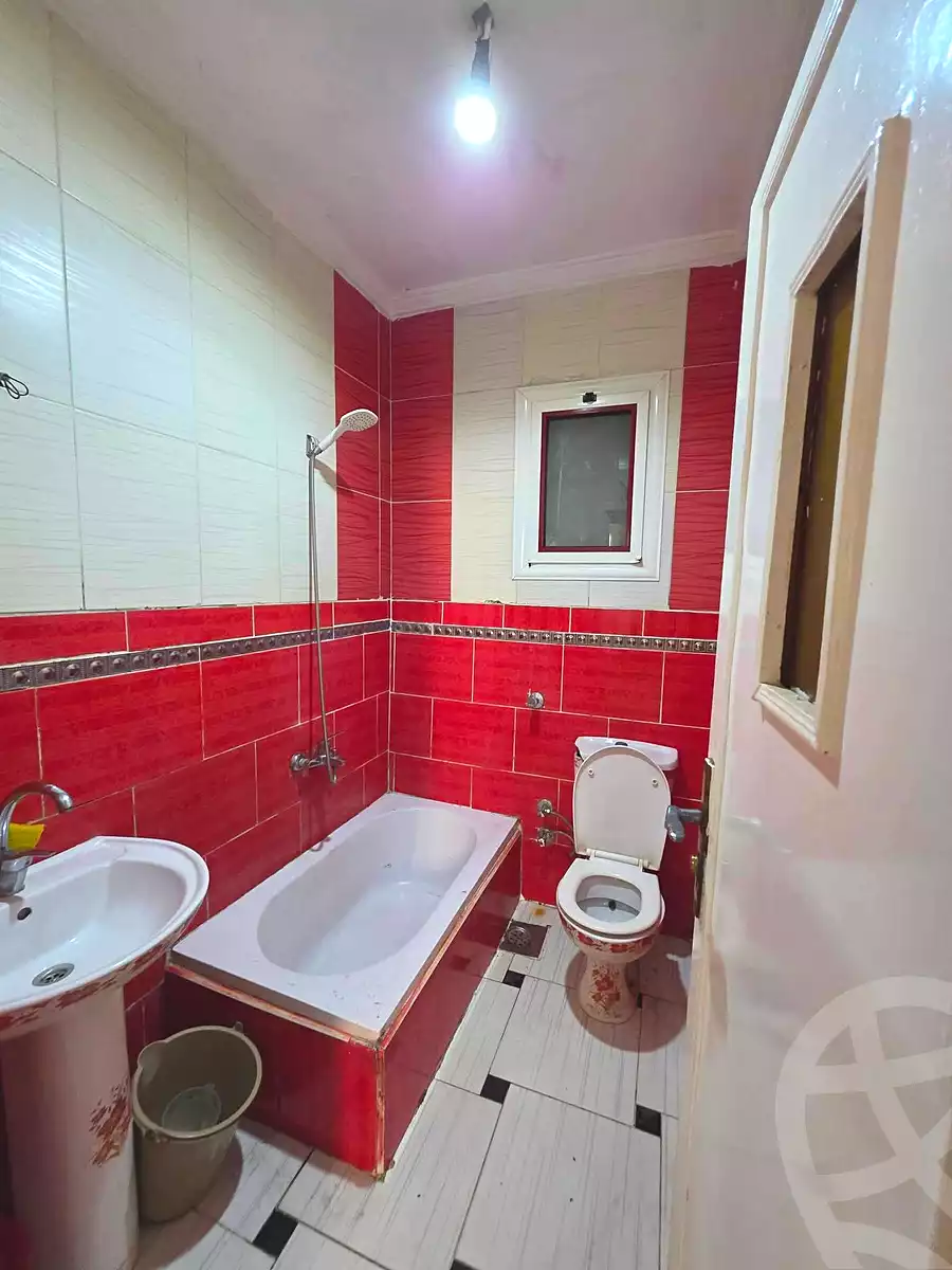 https://aqarmap.com.eg/en/listing/7105594-for-sale-alexandria-el-asafra-l-sfr-bhry-el-geish-rd