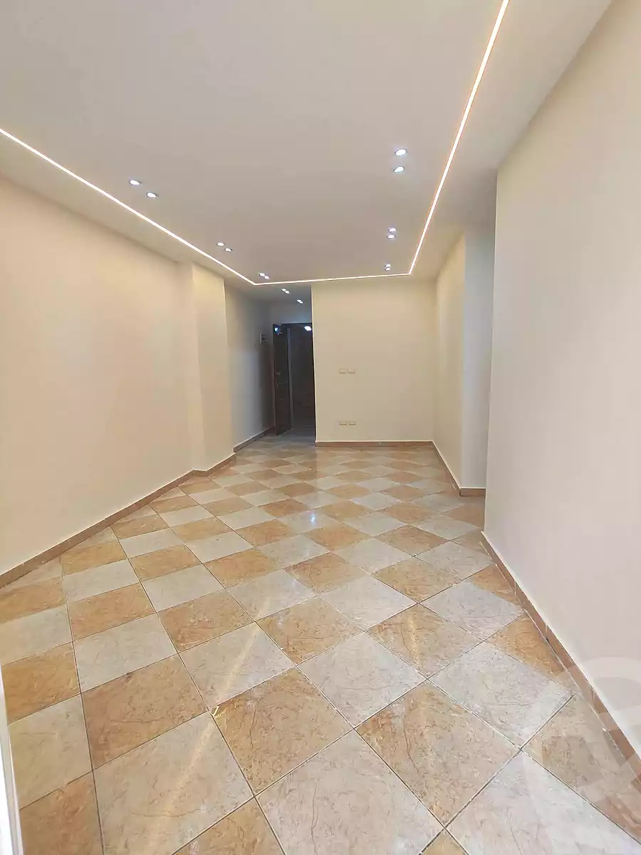 https://aqarmap.com.eg/en/listing/7105884-for-sale-alexandria-el-asafra-shr-45