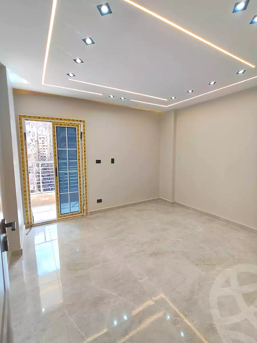 https://aqarmap.com.eg/en/listing/7105903-for-sale-alexandria-el-asafra-shr-45