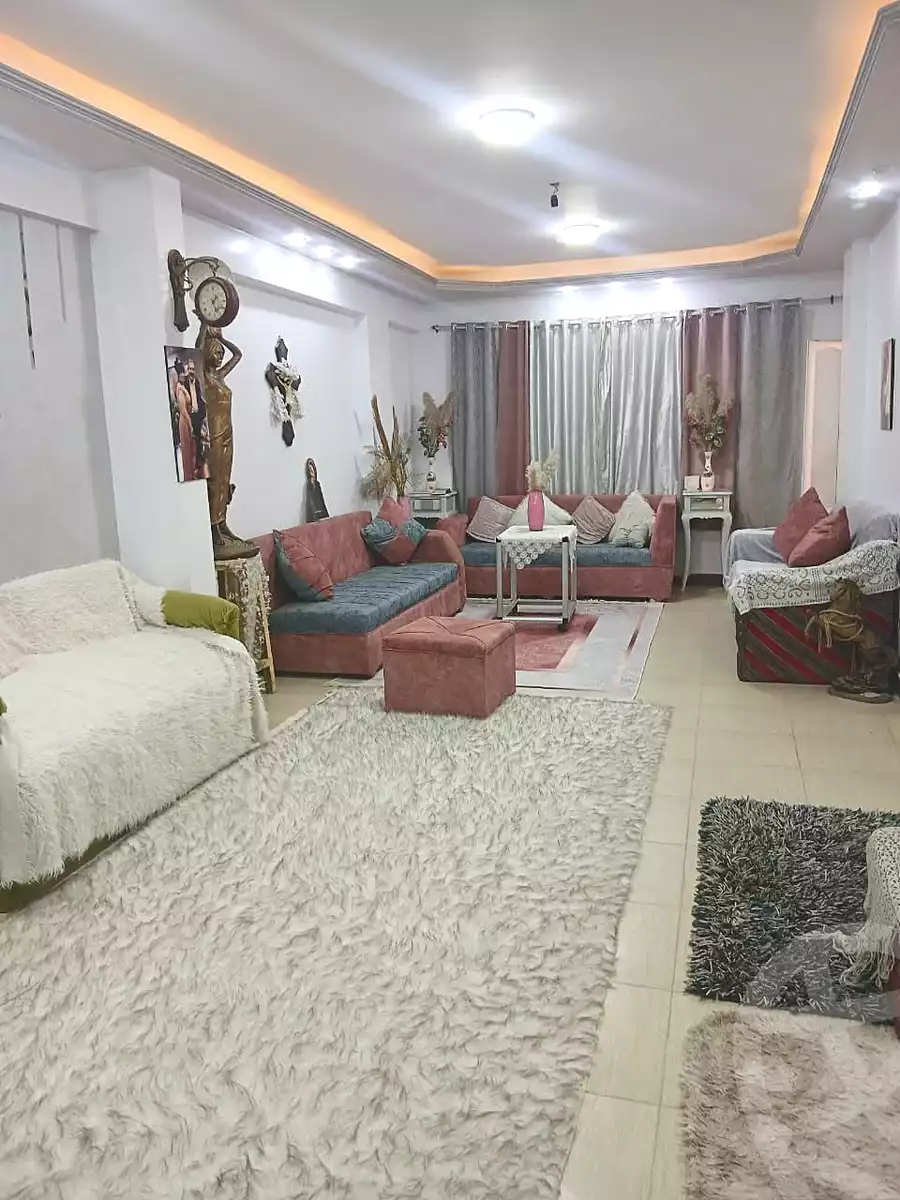 https://aqarmap.com.eg/en/listing/7105963-for-sale-alexandria-al-agamy-bw-ywsf