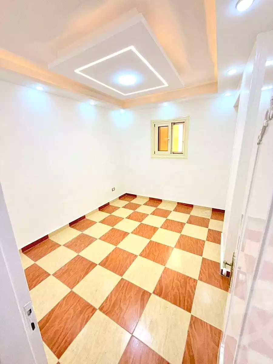 https://aqarmap.com.eg/en/listing/7106071-for-sale-alexandria-miami-mahmoud-el-isawy-st