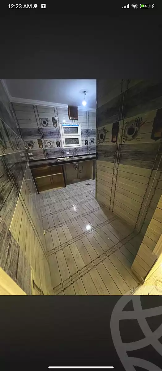 https://aqarmap.com.eg/ar/listing/7106162-for-sale-alexandria-al-agamy-lbytsh-bianchiii
