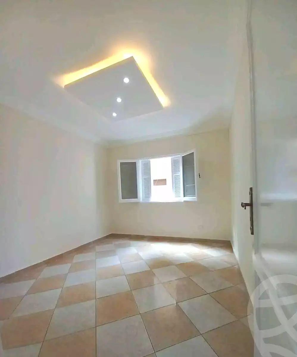 https://aqarmap.com.eg/en/listing/7106207-for-sale-alexandria-el-asafra-shr-45