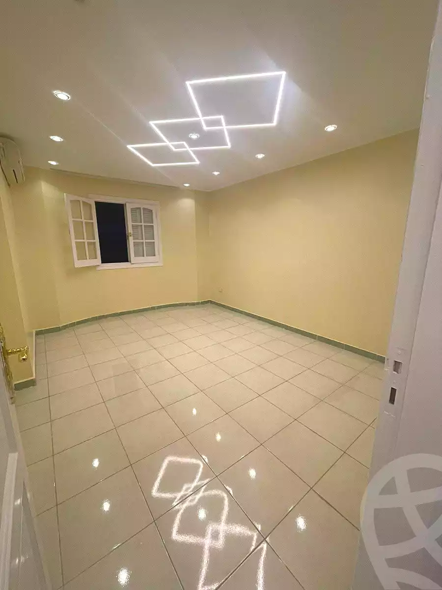 https://aqarmap.com.eg/ar/listing/7106232-for-sale-alexandria-miami-ibn-moeslh-al-arman-st