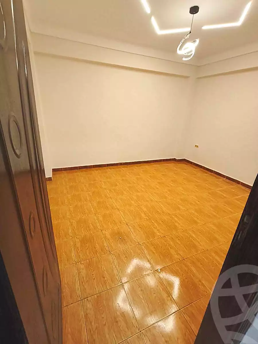 https://aqarmap.com.eg/ar/listing/7106272-for-sale-alexandria-lsywf-el-falki