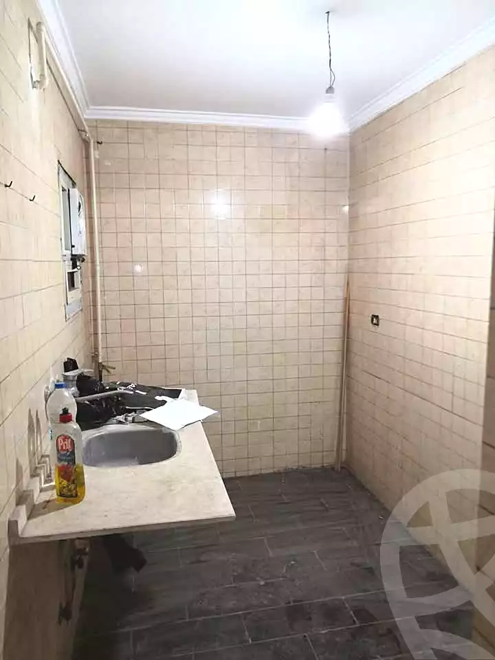 https://aqarmap.com.eg/en/listing/7106279-for-sale-cairo-shoubra-el-sahel-emtedad-ahmed-helmy-st