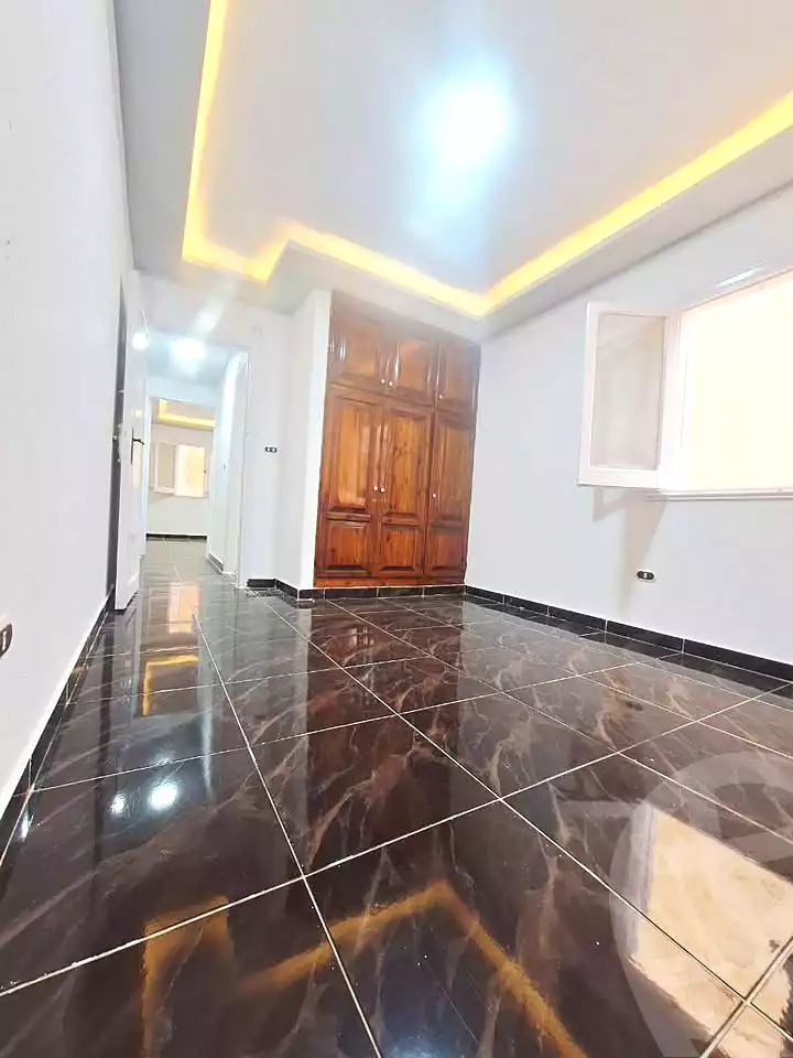 https://aqarmap.com.eg/ar/listing/7106282-for-sale-alexandria-al-agamy-shataa-el-nakheel