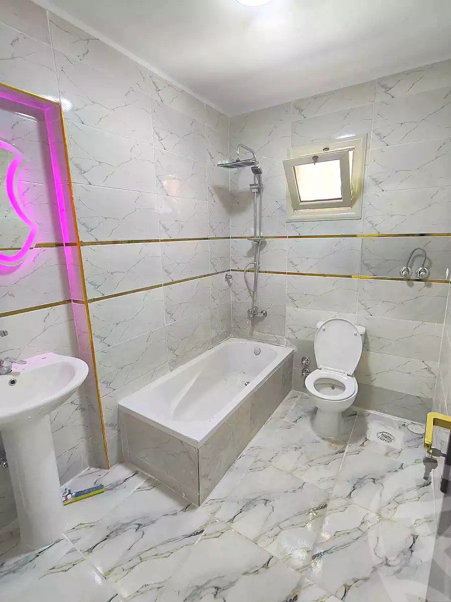 https://aqarmap.com.eg/en/listing/7106285-for-sale-alexandria-el-asafra-l-sfr-bhry