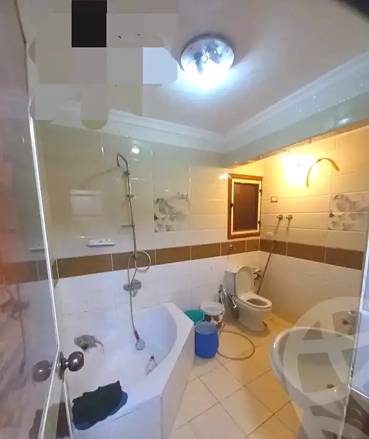 https://aqarmap.com.eg/ar/listing/7106271-for-rent-alexandria-al-agamy-lbytsh-qased-kareem-st