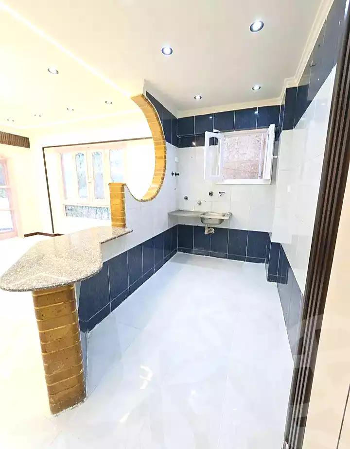 https://aqarmap.com.eg/ar/listing/7106311-for-sale-alexandria-al-agamy-shataa-el-nakheel