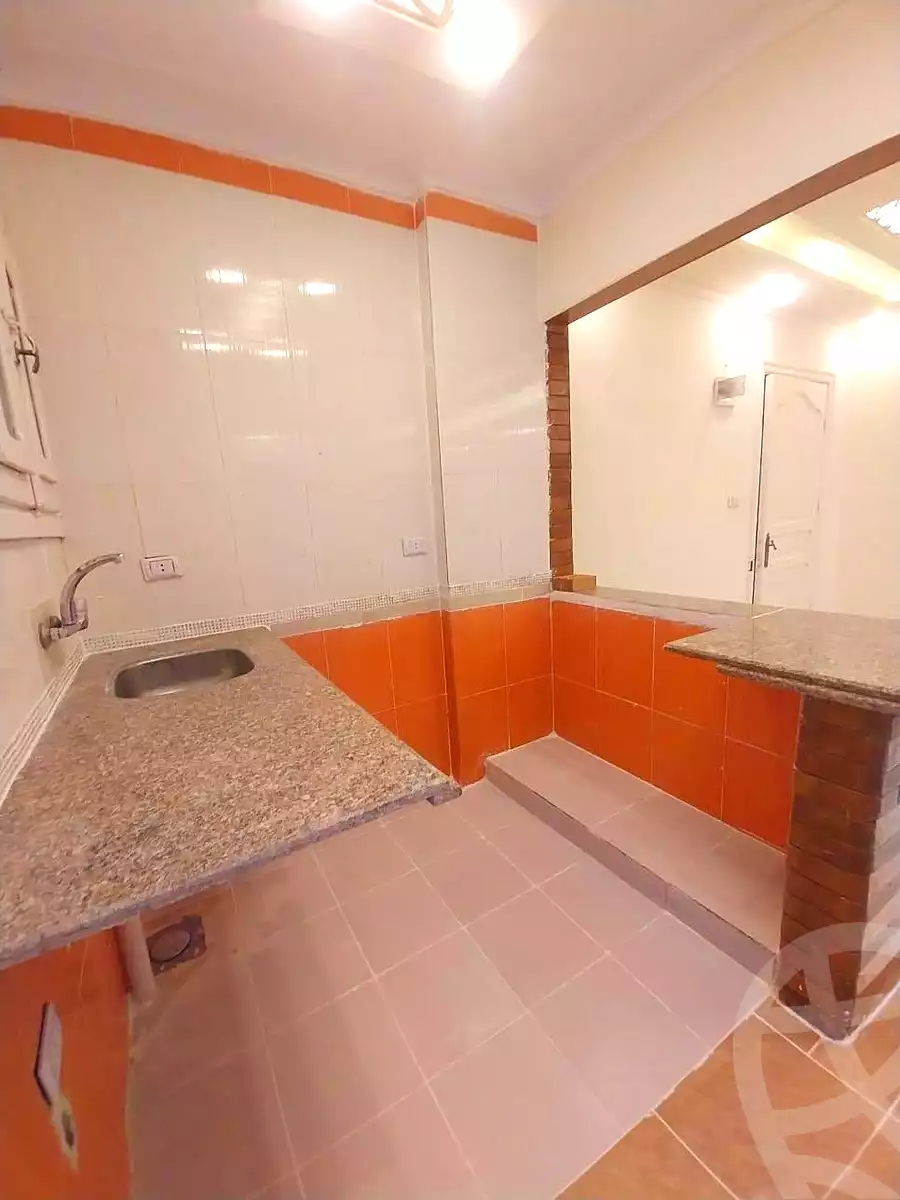 https://aqarmap.com.eg/ar/listing/7106322-for-sale-alexandria-al-agamy-shataa-el-nakheel