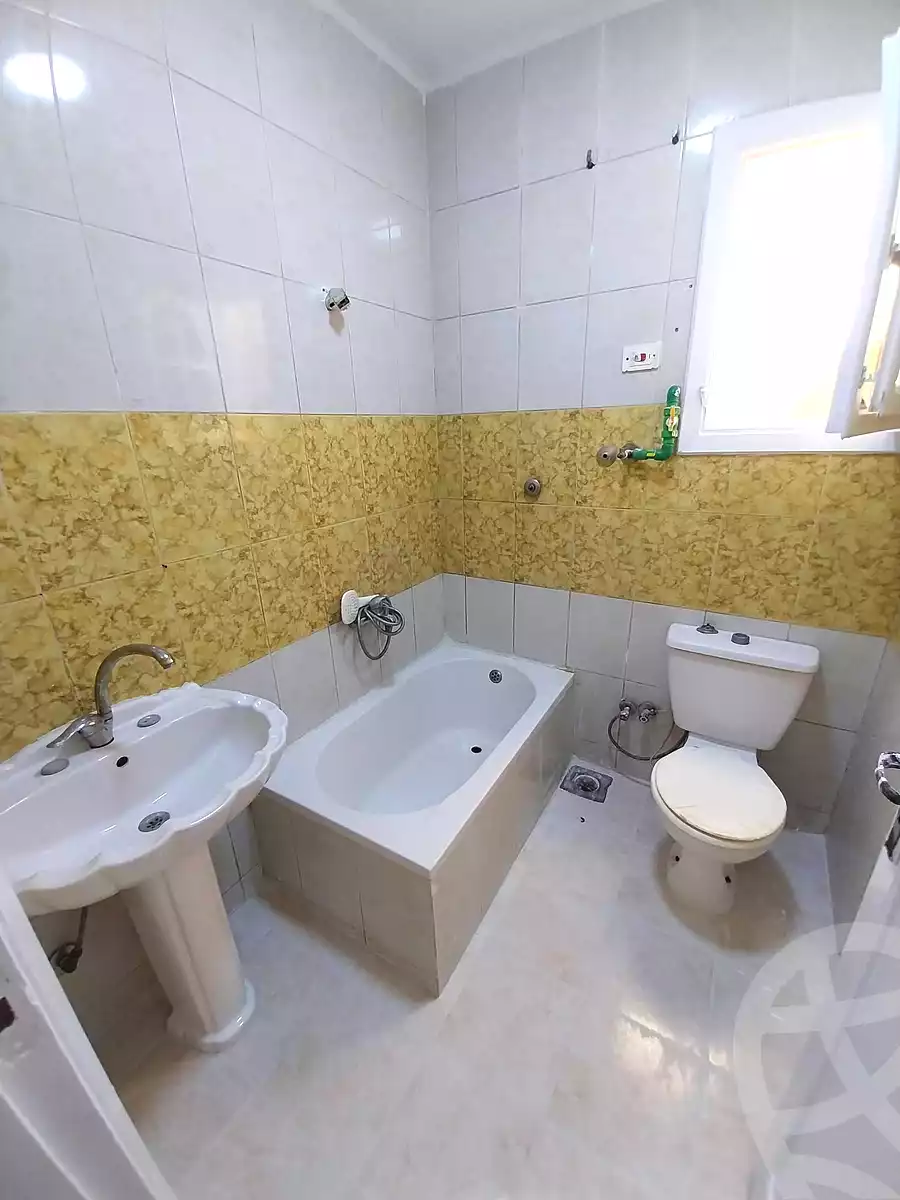 https://aqarmap.com.eg/ar/listing/7106378-for-sale-alexandria-al-agamy-shataa-el-nakheel