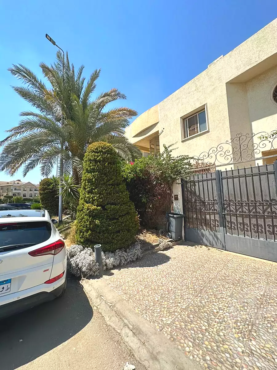 https://aqarmap.com.eg/ar/listing/7106527-for-sale-cairo-new-cairo-el-narges-el-narges-6-okba-ebn-nafeaa-st