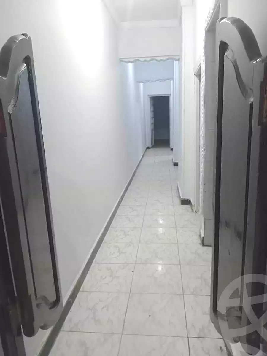 https://aqarmap.com.eg/ar/listing/7106645-for-rent-alexandria-el-asafra-shr-mlk-hfny