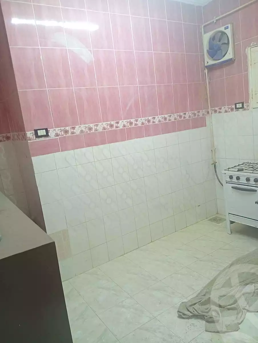 https://aqarmap.com.eg/ar/listing/7106791-for-sale-cairo-helwan-helwan-el-sharkeya-zaki-hawas-st