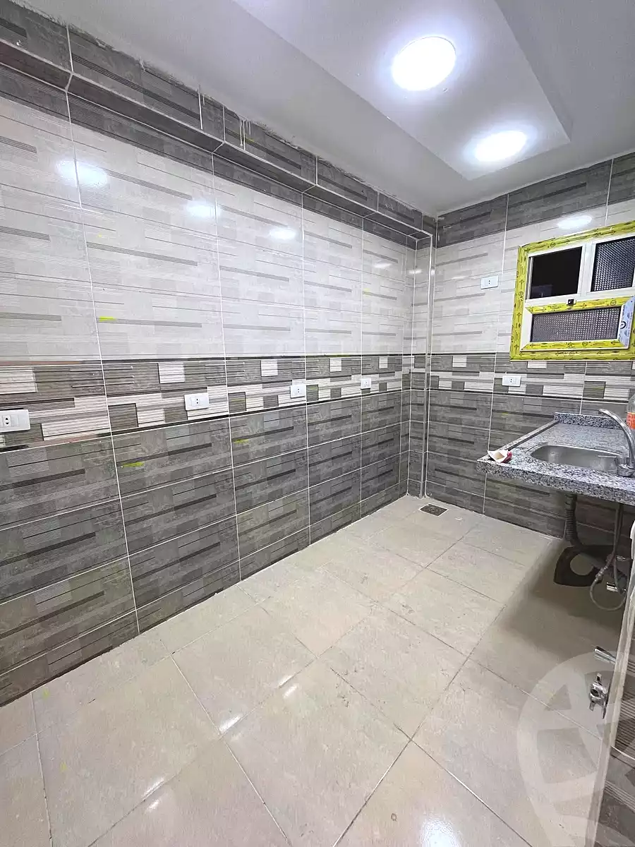 https://aqarmap.com.eg/ar/listing/7106842-for-sale-cairo-helwan-hadayek-helwan-nile-corniche-st