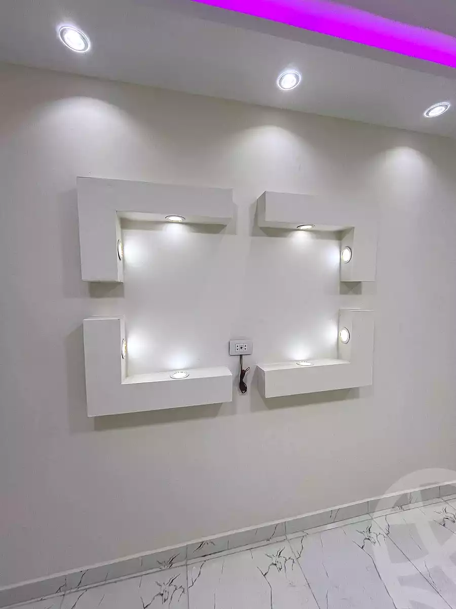 https://aqarmap.com.eg/ar/listing/7106842-for-sale-cairo-helwan-hadayek-helwan-nile-corniche-st