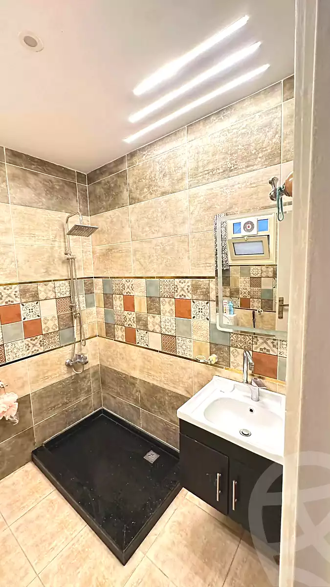 https://aqarmap.com.eg/en/listing/7106917-for-sale-alexandria-el-mandara-nabawy-al-mohandes-st