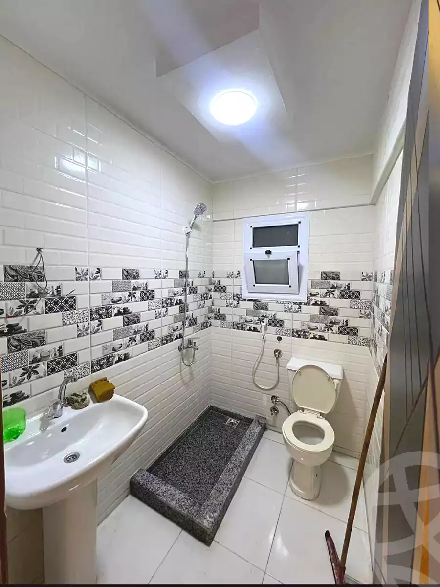 https://aqarmap.com.eg/en/listing/7107012-for-sale-alexandria-sydy-bshr-sydy-bshr-bhry-shr-khld-bn-lwlyd