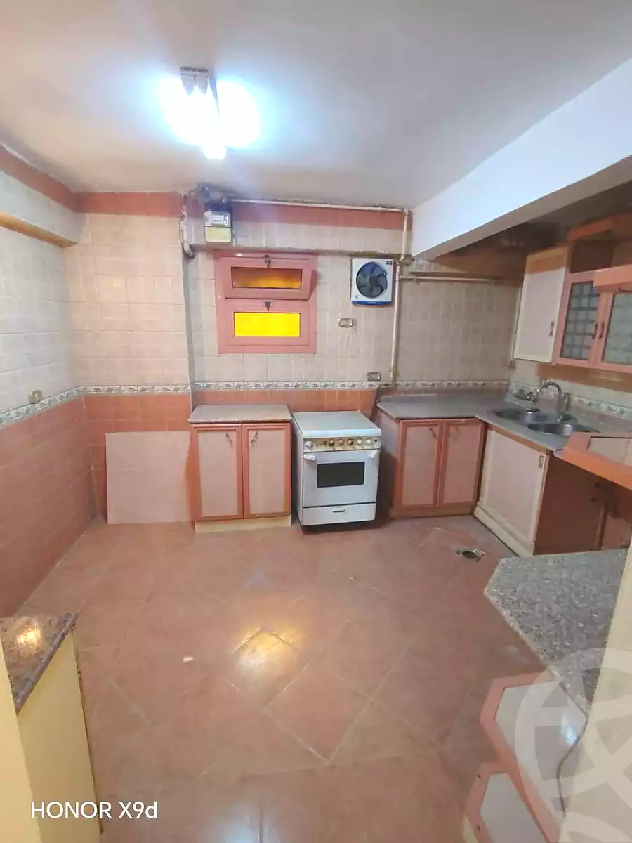https://aqarmap.com.eg/ar/listing/7106994-for-rent-cairo-helwan-helwan-el-sharkeya-abd-el-rahman-pasha-st