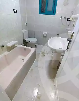 https://aqarmap.com.eg/ar/listing/7107035-for-sale-alexandria-al-agamy-shataa-el-nakheel