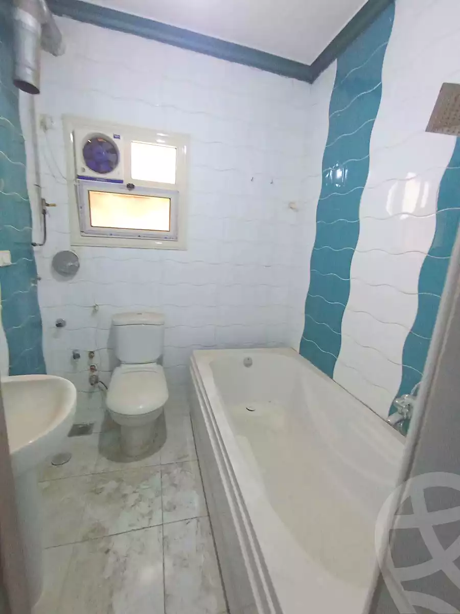 https://aqarmap.com.eg/en/listing/7107039-for-sale-cairo-helwan-helwan-el-sharkeya-ismael-kamel-st