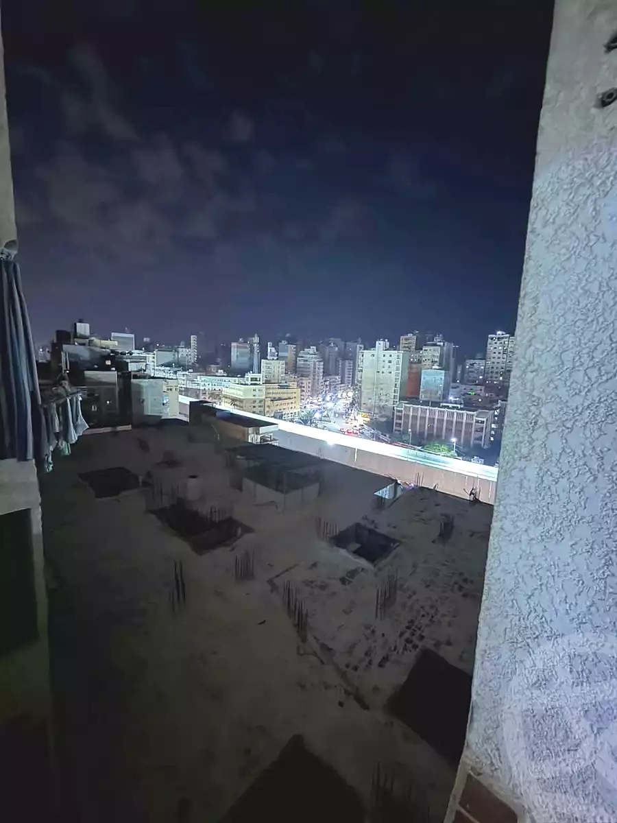 https://aqarmap.com.eg/ar/listing/7107305-for-sale-alexandria-sydy-bshr