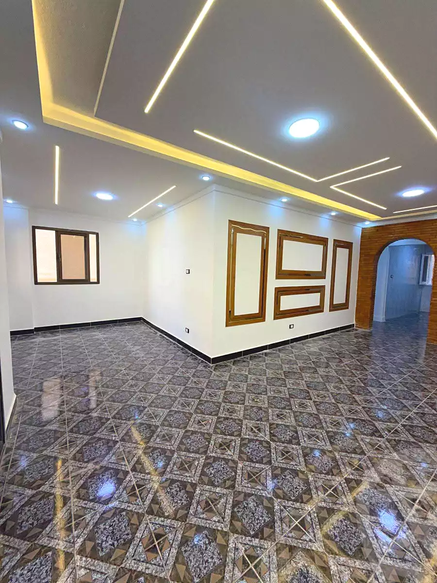 https://aqarmap.com.eg/ar/listing/7107327-for-sale-alexandria-al-agamy