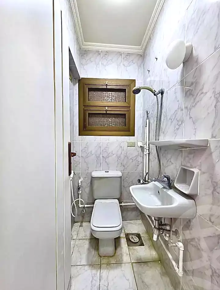 https://aqarmap.com.eg/ar/listing/7107350-for-sale-alexandria-el-montazah-sheraton-towers