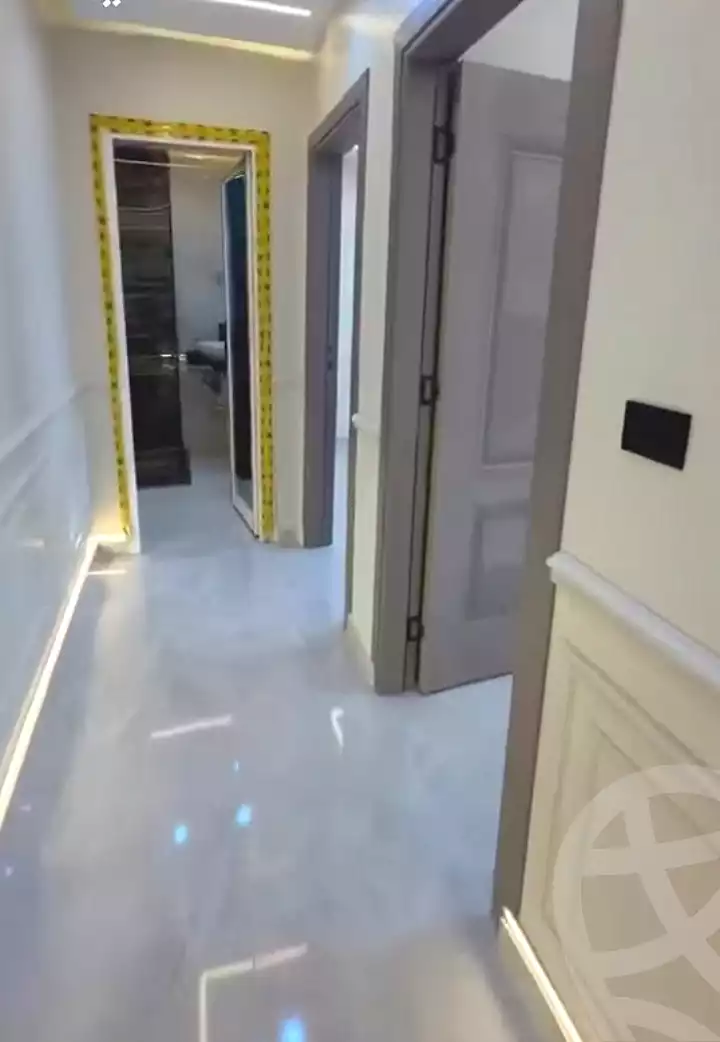 https://aqarmap.com.eg/ar/listing/7107615-for-sale-alexandria-el-asafra-shr-45