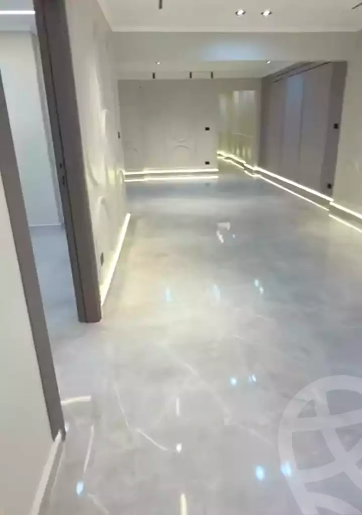 https://aqarmap.com.eg/ar/listing/7107615-for-sale-alexandria-el-asafra-shr-45