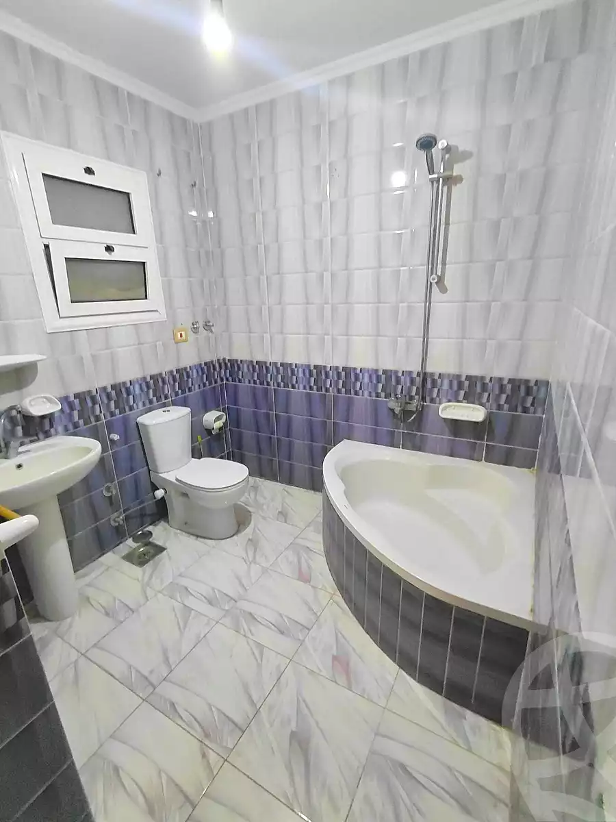 https://aqarmap.com.eg/ar/listing/7107720-for-sale-alexandria-sydy-bshr-sydy-bshr-bhry-khalil-hamada-st