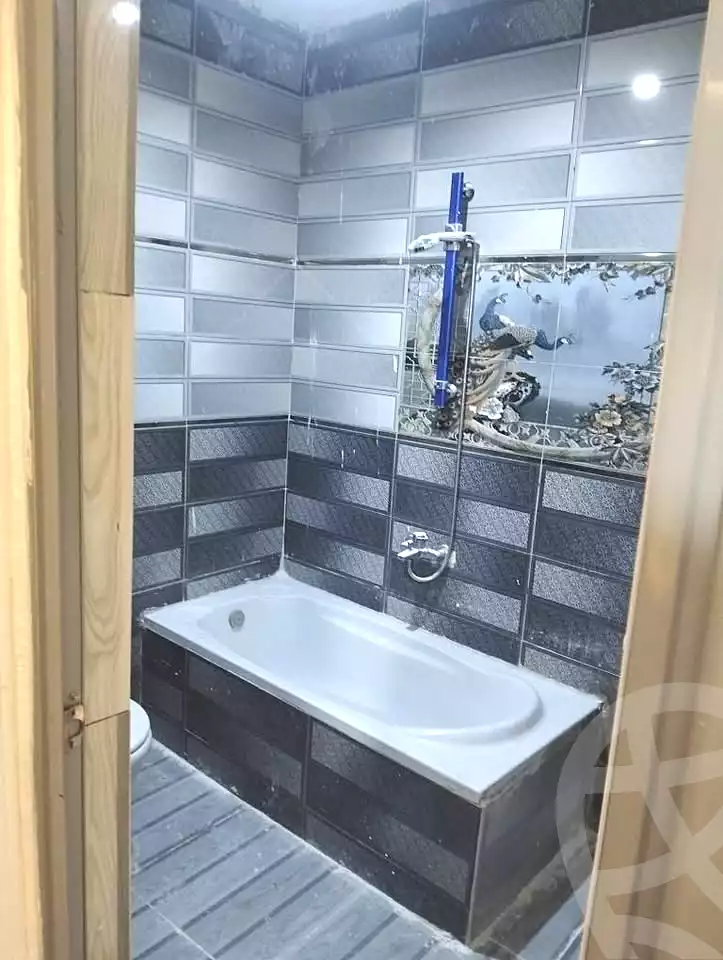 https://aqarmap.com.eg/ar/listing/7108041-for-sale-alexandria-al-agamy-el-hanouvel-kasr-al-quiri-st-1