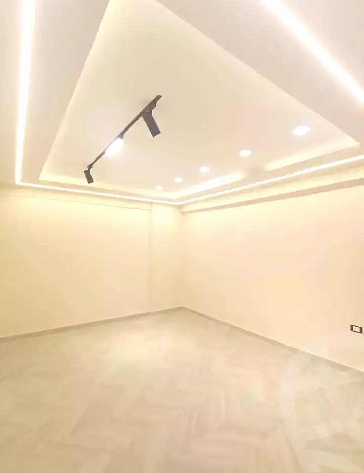 https://aqarmap.com.eg/ar/listing/7108119-for-sale-alexandria-al-agamy-lbytsh
