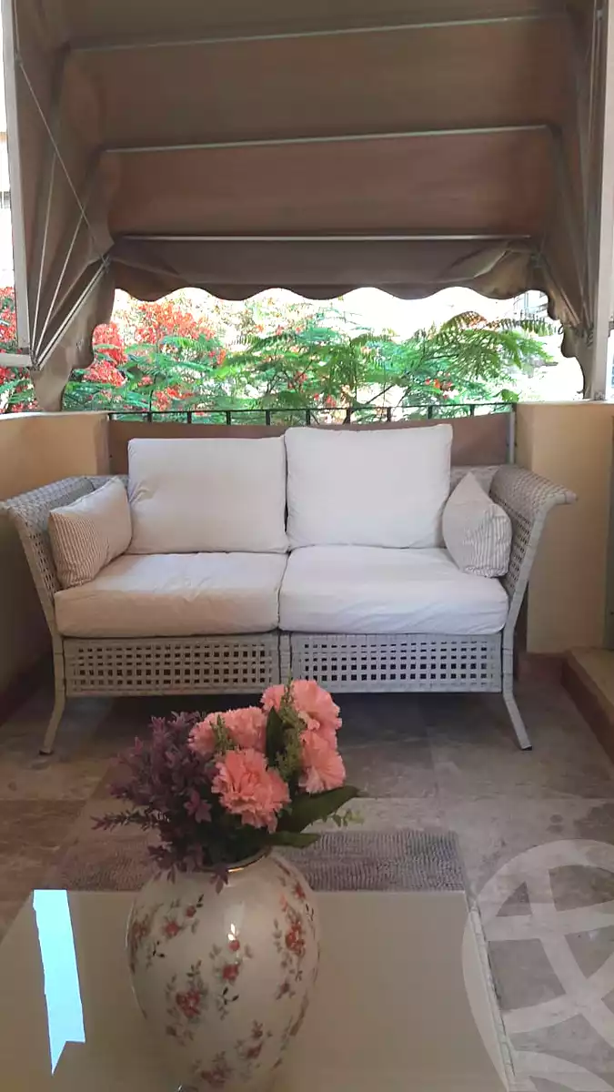 https://aqarmap.com.eg/en/listing/7108153-for-sale-cairo-manial-shr-lkhshyd