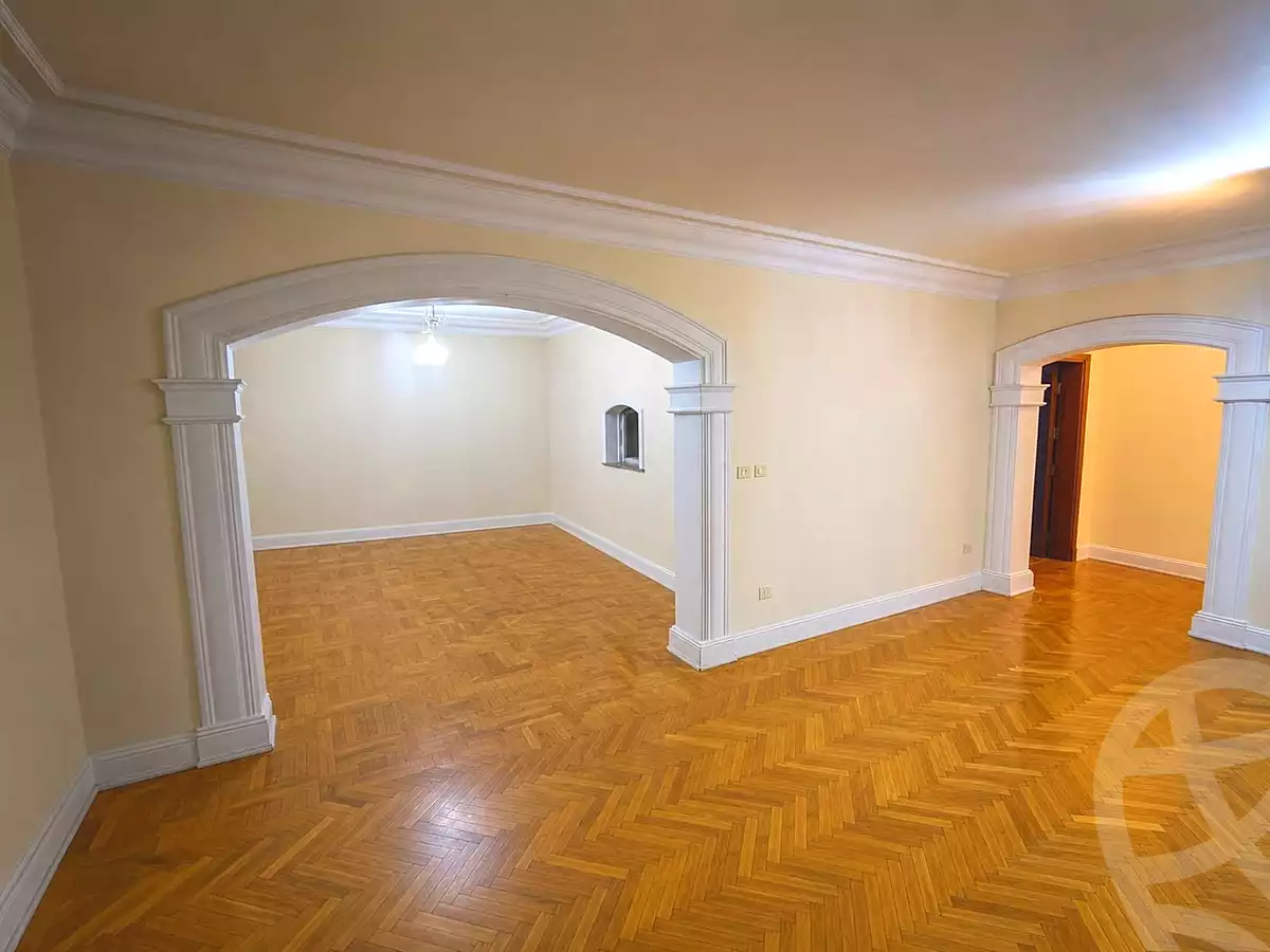 https://aqarmap.com.eg/ar/listing/7108405-for-sale-cairo-new-cairo-lrhb-city-phase-1-ali-amin-st