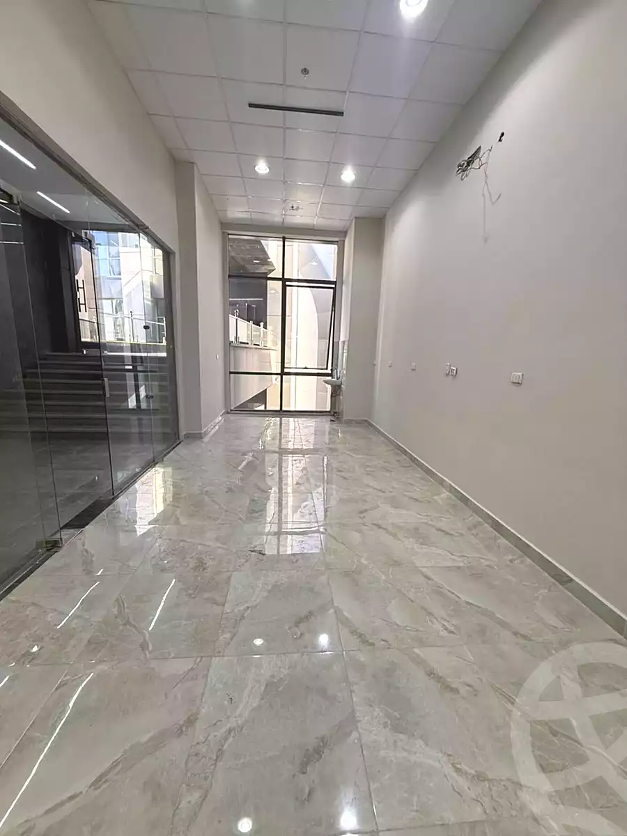 https://aqarmap.com.eg/ar/listing/7108851-for-rent-cairo-new-cairo-compounds-flyw-mwl-2-lwtny-l-qry