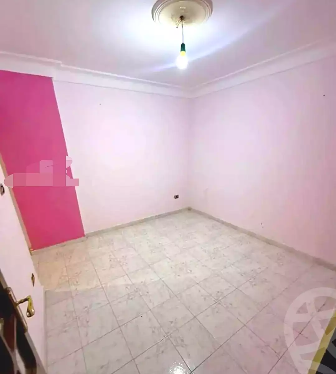 https://aqarmap.com.eg/ar/listing/7108946-for-sale-alexandria-sydy-bshr-sydy-bshr-bhry-shr-khld-bn-lwlyd