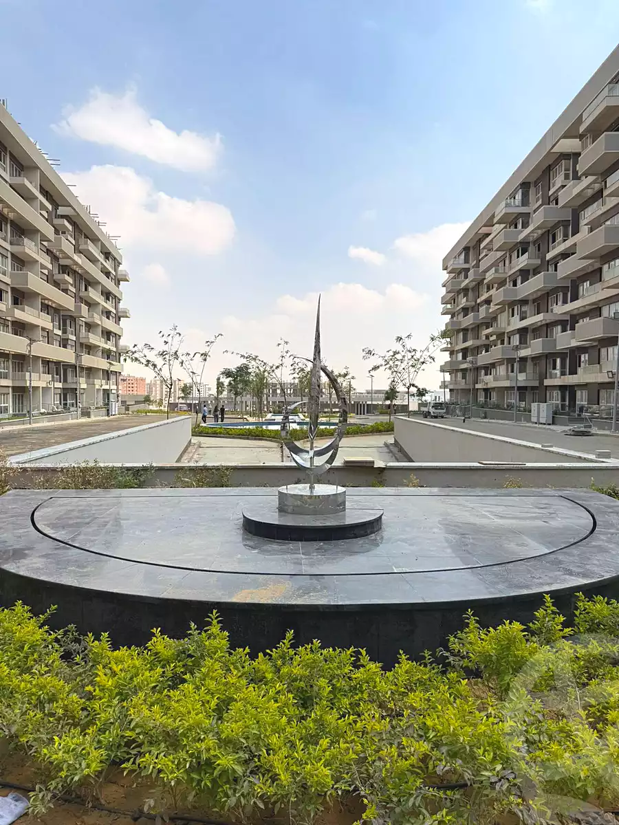 https://aqarmap.com.eg/ar/listing/7108905-for-sale-cairo-new-administrative-capital-r7-scenario