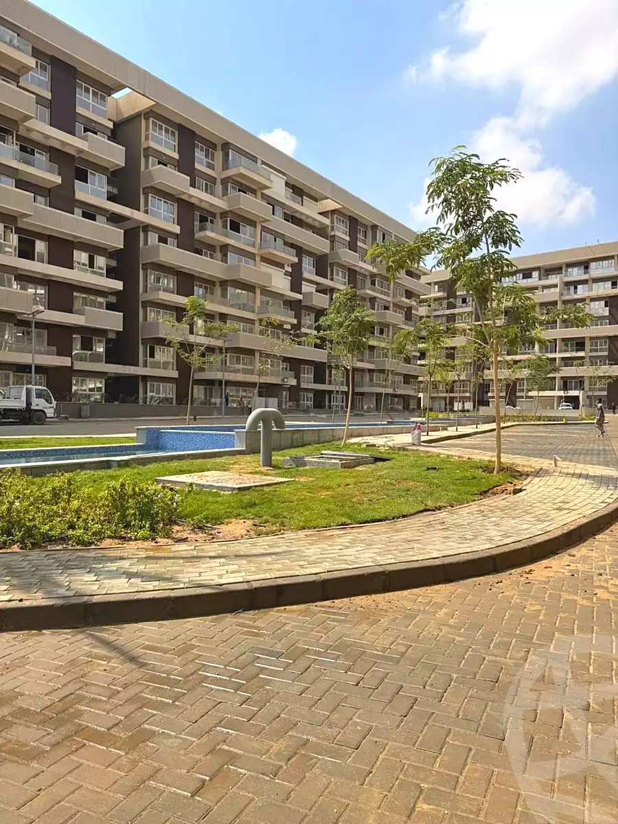 https://aqarmap.com.eg/ar/listing/7108998-for-sale-cairo-new-administrative-capital-r7-scenario