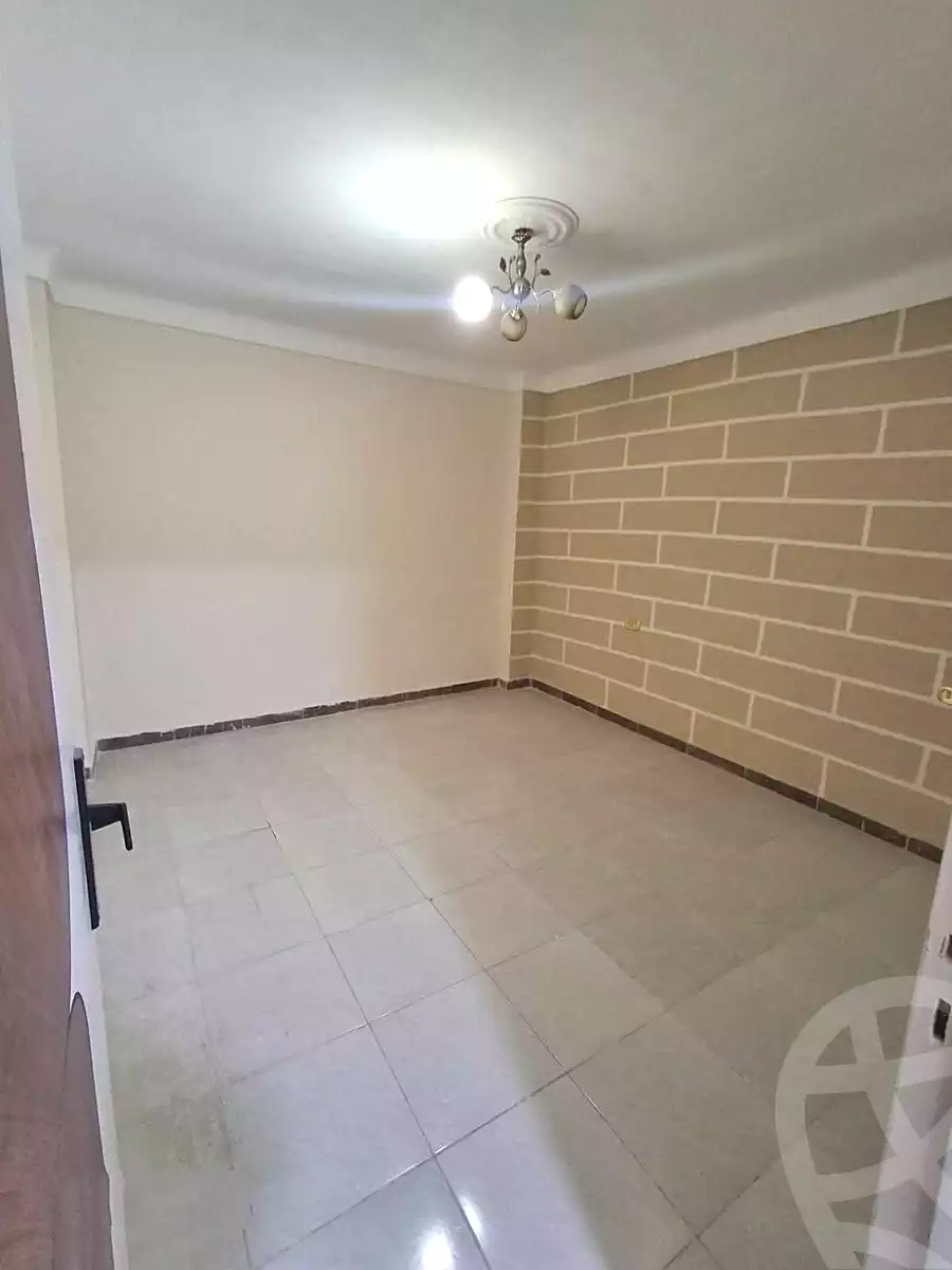 https://aqarmap.com.eg/ar/listing/7109019-for-sale-alexandria-lsywf-el-falki