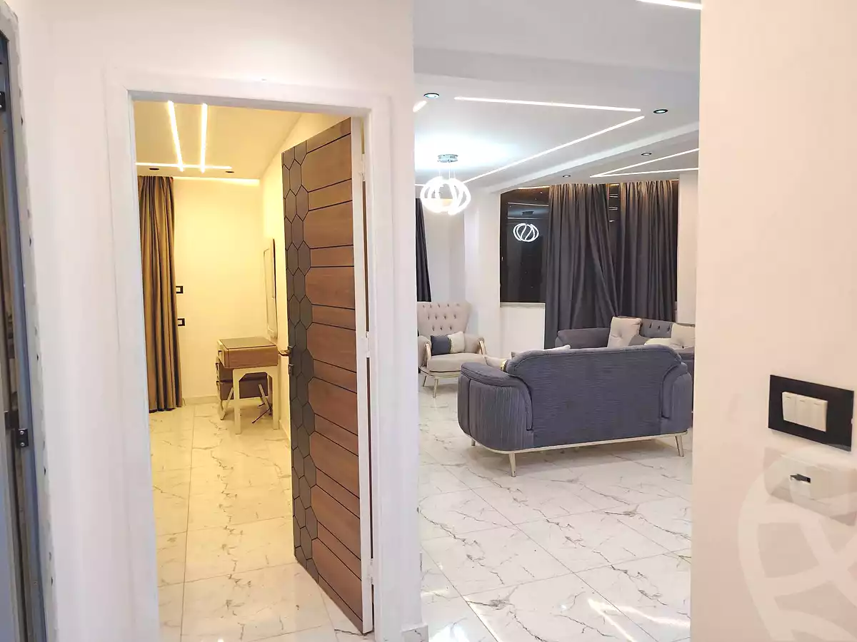 https://aqarmap.com.eg/ar/listing/7109114-for-sale-cairo-dokki-mohey-el-din-abo-el-ezz