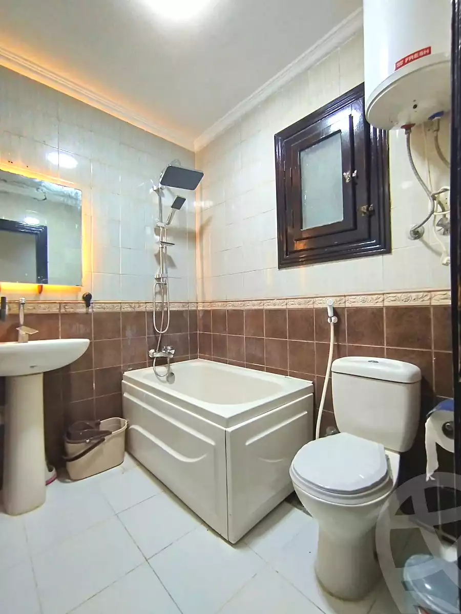 https://aqarmap.com.eg/ar/listing/7107704-for-sale-alexandria-al-agamy-shataa-el-nakheel