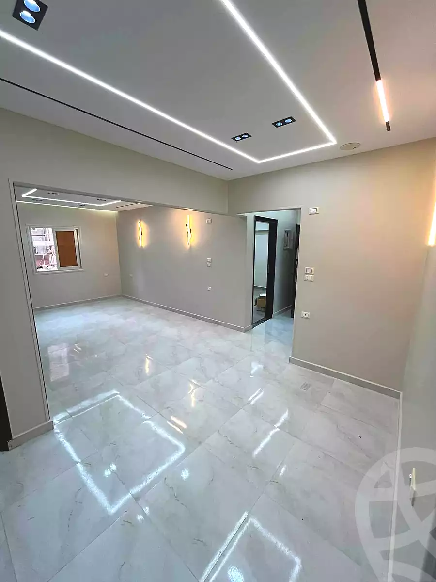https://aqarmap.com.eg/ar/listing/7109454-for-sale-cairo-ain-shams-el-naam-shahin-st