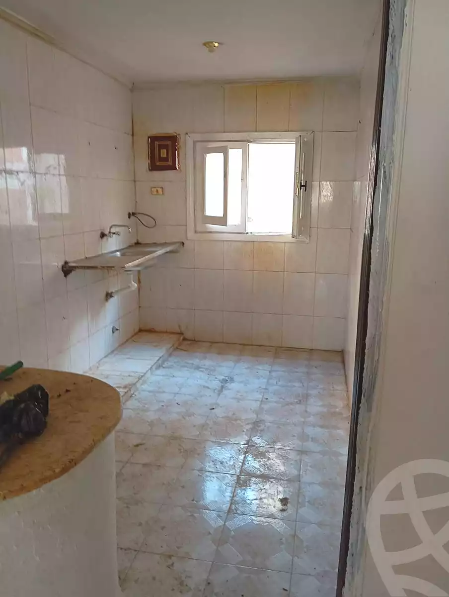 https://aqarmap.com.eg/en/listing/7107701-for-rent-alexandria-al-agamy-shataa-el-nakheel