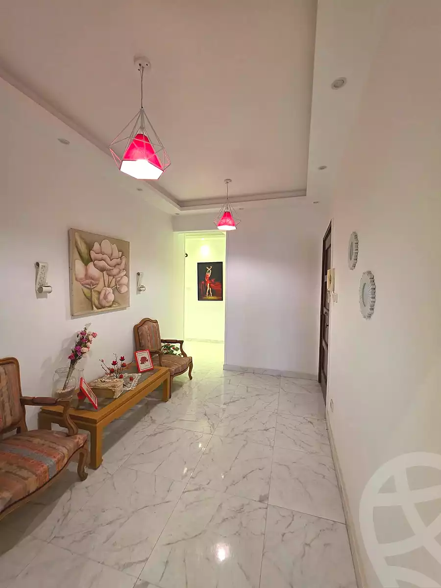 https://aqarmap.com.eg/ar/listing/7109971-for-sale-alexandria-sydy-bshr-sydy-bshr-bhry-shr-mhmd-njyb
