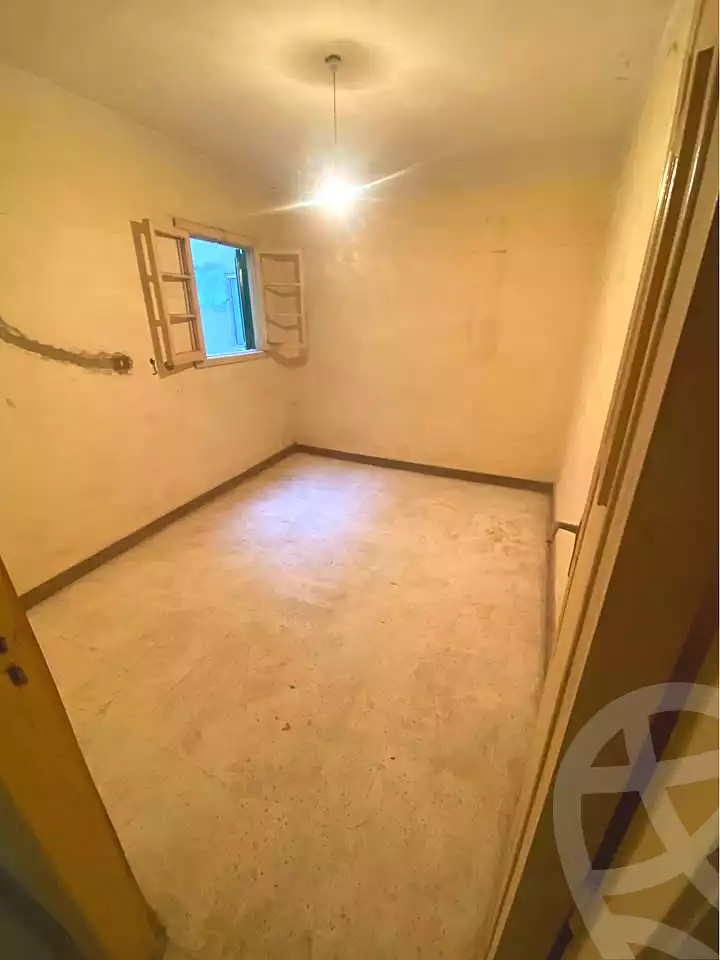 https://aqarmap.com.eg/ar/listing/7109976-for-sale-alexandria-ganaklis