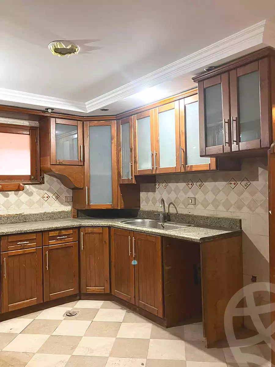 https://aqarmap.com.eg/ar/listing/7110236-for-sale-cairo-mokattam-lhdb-l-ly-shr-krym-bnwn